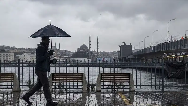 İstanbul'da Hava Durumu Değişiyor: Bahar Gidiyor, Kış Geliyor!