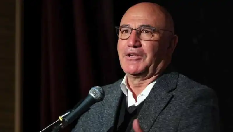 Sosyal Medyanın Gözdesi: Mahmut Tanal Kimdir, Nereli ve Hangi Şehri Temsil Ediyor?