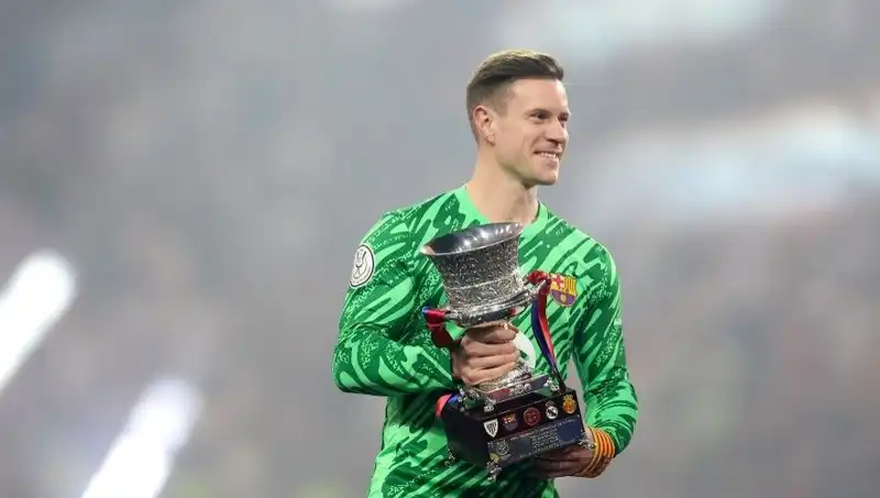 Barcelona'nın Kalesi Ter Stegen, Sakatlıktan Sonra Tekrar Takımla Antrenmana Çıkıyor!