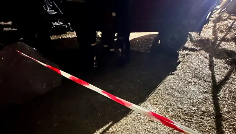 İzmir'de Yeraltında Gizli Kalan Korkunç Olay: Yem Karma Makinesinde Ölüm!