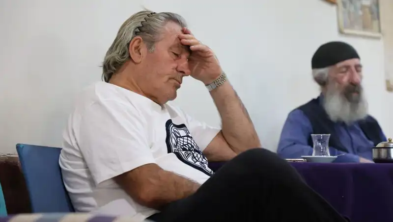 Yıllardır "Uyutan Kahvehane": Horlamalar ve Sessizliğin Hikayesi