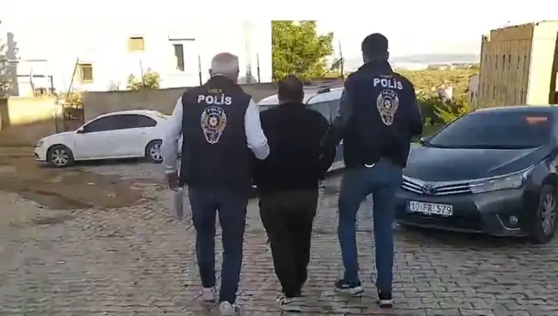 Balıkesir'de Dolandırıcılık Şebekesine Operasyon: 4 Tutuklama