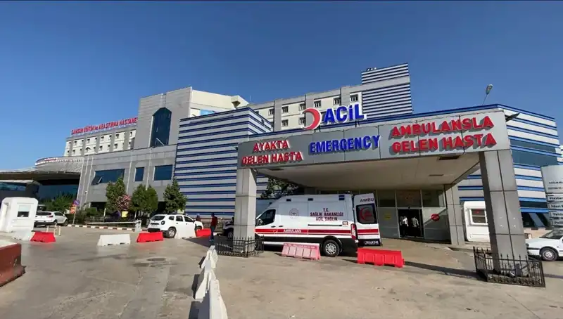 Zehirli Tavuk Tartışması: 225 İşçi Hastaneden Taburcu Oldu!