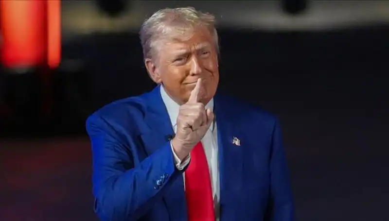 Trump, Wall Street Journal'ı Basın Havuzundan Çıkardı: Epstein Mektubu Ortaya Çıktı