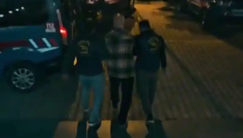 Antalya'da Rus Mafyasının Ünlü Üyesi Gözaltına Alındı!