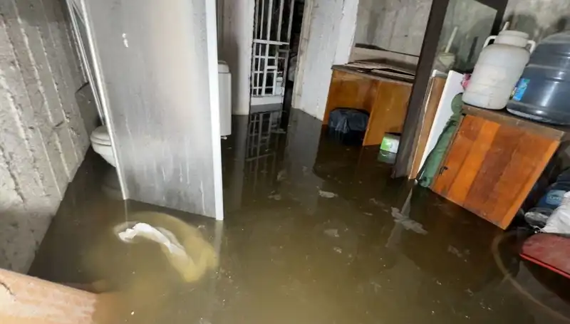 Avcılar'da Su Baskını: Can ve Mal Güvenliği Tehlikeye Girdi