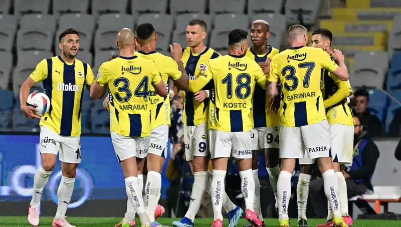 Fenerbahçe, Eyüpspor Maçında 4 Futbolcusunu Kaybetti: Neler Olacak?