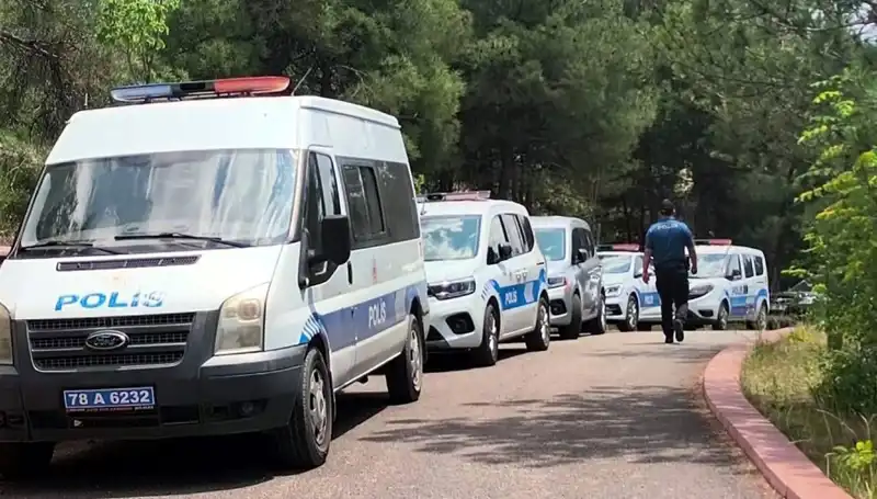 Karabük'te Gizemli Bir Ölüm: Ağaca Asılı Ceset Bulundu
