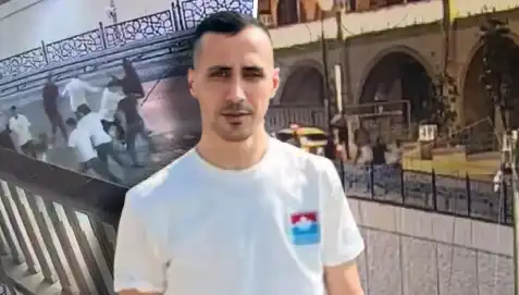 Taksim Meydanı'nda Şok Edici Cinayet: Altı Kişi Tarafından Dövülen Genç Hayatını Kaybetti!