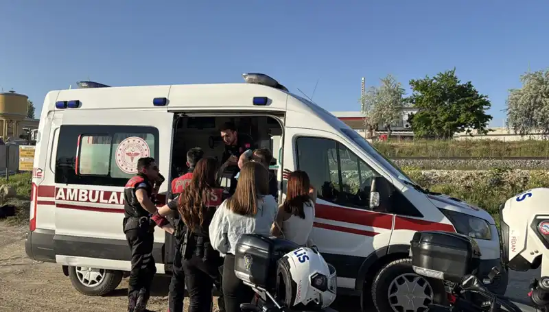 Arkadaşının Uzattığı Dalla Hayata Tutunmanın Gücü