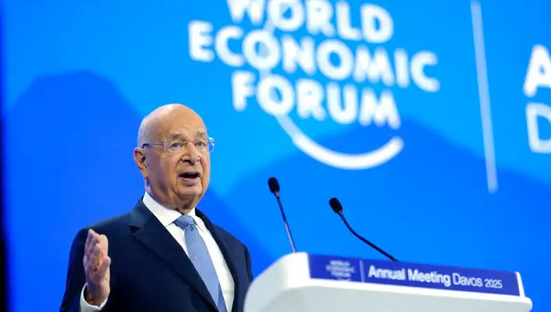 Dünyanın Gözleri Davos’a Çeviriyor: Klaus Schwab İstifa Etti!
