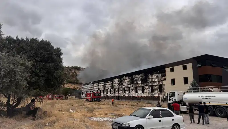 Kayseri'de Mobilya Fabrikasında büyük yangın: Olayın detayları şok edici!