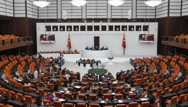 Zeytinlik Teklifinin 8 Maddesi Meclisten Geçti: Neler Değişecek?