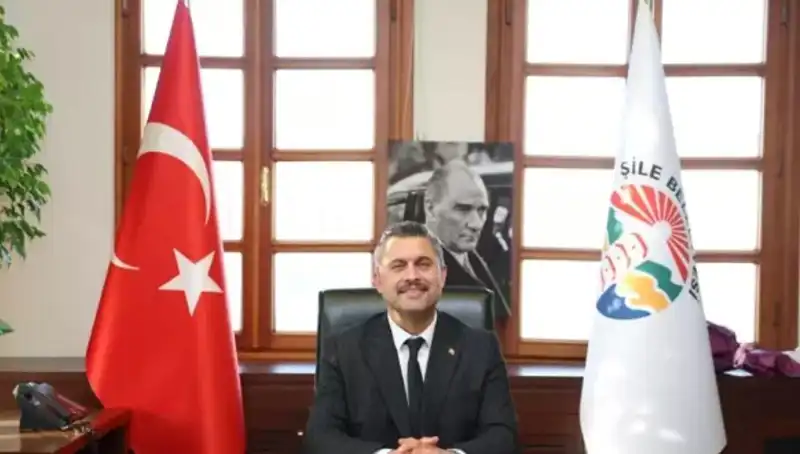 Şile Belediye Başkanı Özgür Kabadayı: Siyasi Kariyeri ve Şile'ye Katkıları