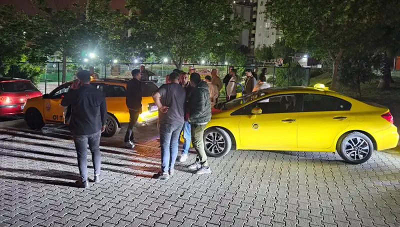 Adana'da Taksici, Korsan Taksici Tarafından Saldırıya Uğradı!
