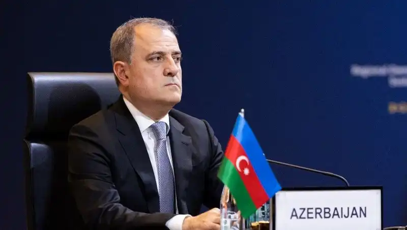 Azerbaycan ve Ermenistan Arasında Tarihi Anlaşma: Barışa Giden Adımlar