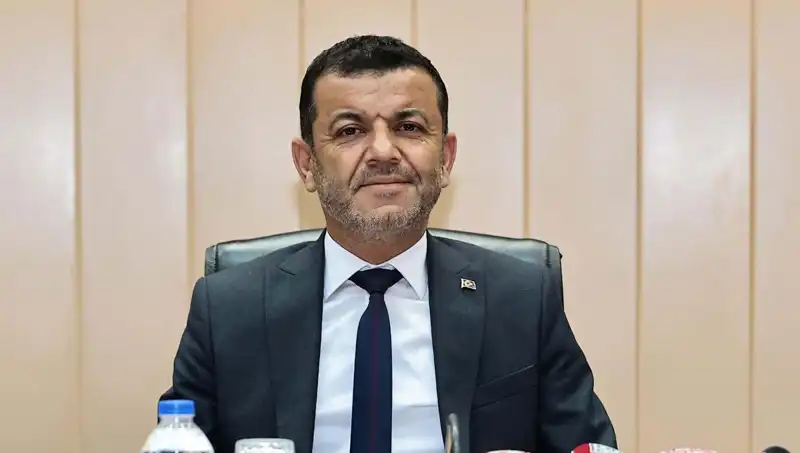 Bülent Nuri Çavuşoğlu: CHP Kurultayı Divan Başkanı'nın İlginç Hayat Hikayesi