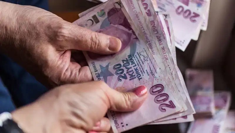 Temmuz Ayında Emekli ve Memur Maaşlarında Beklenen Zam Oranı Nedir?