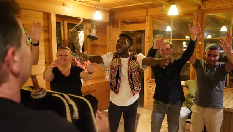 Gana'dan Rizeli Tıp Fakültesi Mezuniyetine Uzanan İlginç Hikaye