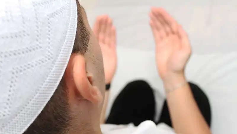Seferi Namazı Nedir? Kılınışı ve Ayrıntılarıyla Rehberiniz