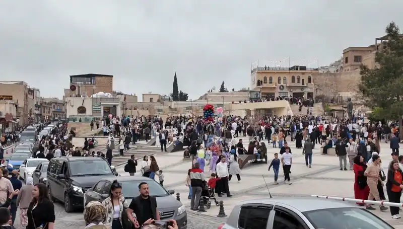 Mardin Ramazan Bayramı'nda Yoğun Turist Ziyaretiyle Canlandı