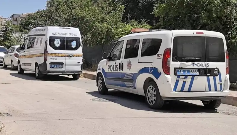 Bir Aylık Bebekte Şüpheli Ölüm: Kusmuğundan Boğuldu Mu?