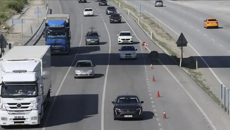 Ankara'da Ağır Tonajlı Araçlar İçin Çıkış Kısıtlaması Başladı