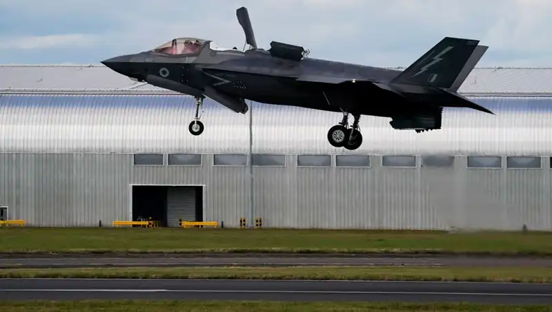 İngiltere F-35 Krizi: Savaş Kabiliyetini Tehdit Eden Yedek Parça ve Personel Eksiklikleri