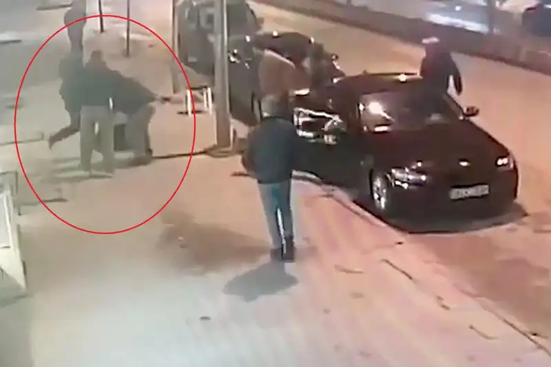 Park Yeri Kavgası: Bacak Kıran Saldırıya Dikkat!