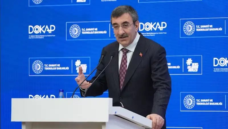Cevdet Yılmaz'dan Ekonomi Üzerine Stratejik Açıklamalar: Enflasyonla Mücadele Önceliğimiz