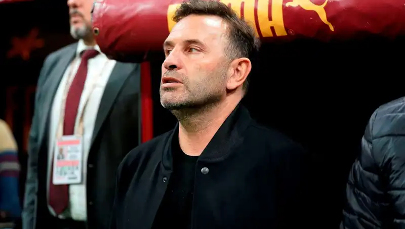 Galatasaray'da Okan Buruk’tan Beklenmedik Tek Değişiklik!
