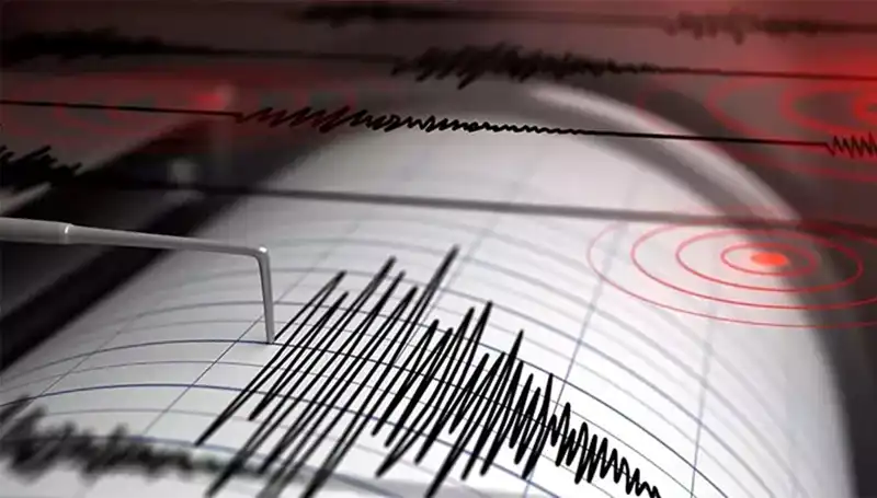 Datça Açıklarında 4,4 Büyüklüğünde Deprem: Yerel Halkta Korku Yarattı