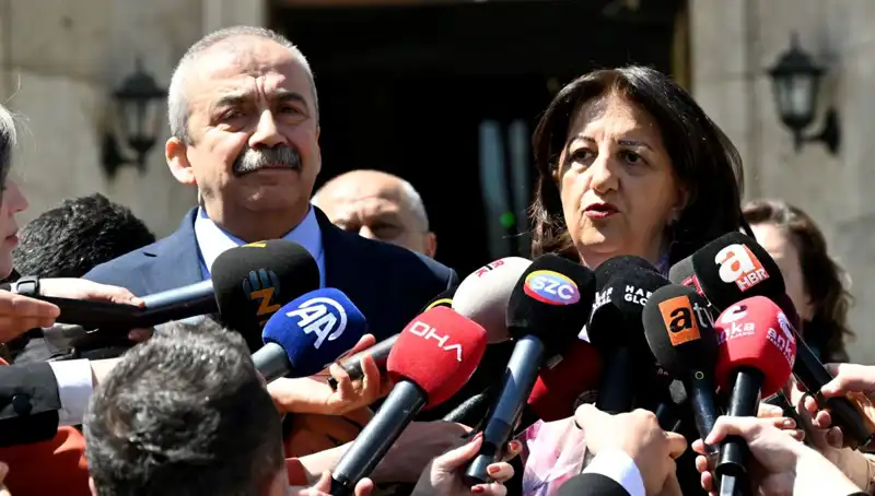 Sırrı Süreyya Önder’in Hastalığı ve Yaşamı: Bilinmeyenler