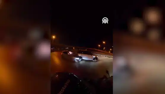 Kadıköy'de Yaşanan Trafik Kazası Kask Kamerasında Görüntülendi