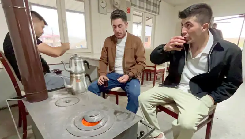 Temmuz Ayında Soba Yakmak: Soğuk Havalar Türkiye’yi Şaşkına Çevirdi