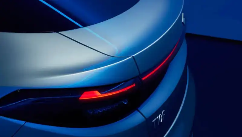 Türkiye’nin Yerli Arabası Togg’un Yeni Sedan Modeli Yolda!