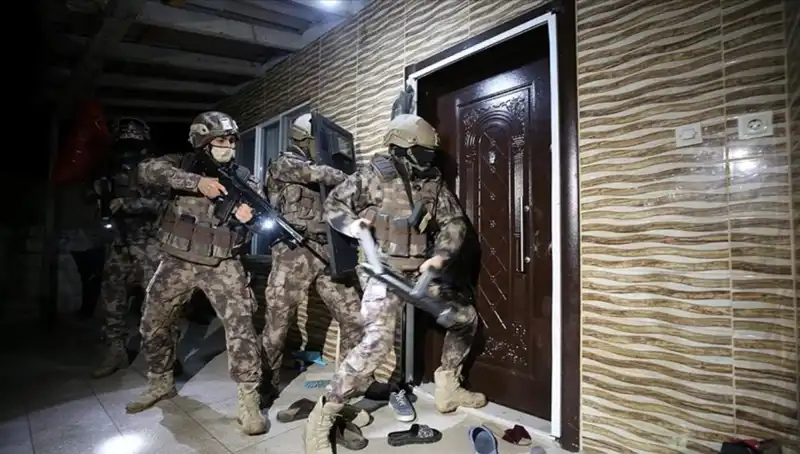 6 Suç Örgütüne Şok Operasyon: 158 Şüpheli Gözaltına Alındı!