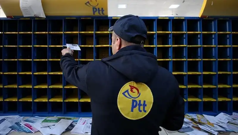 PTT Bayramda Açık mı? 2025 Çalışma Saatleri Dikkat Çekiyor!