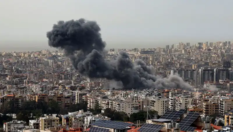 İsrail Ordusundan Beyrut'un Güneyine Yoğun Hava Saldırısı: Olayların Ardındaki Nedenler Neler?