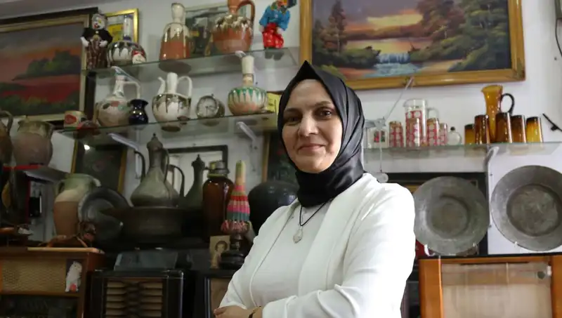 Eşinin Eski Eşyalardan Para Kazanma Hikayesi