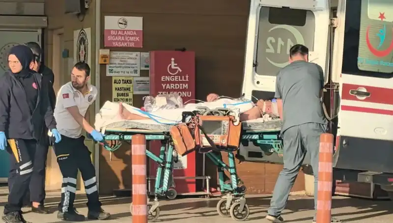Sahte Alkol İle Yüzlerce Kişi Komaya Girdi: Tehlike Fark Edilmeli!