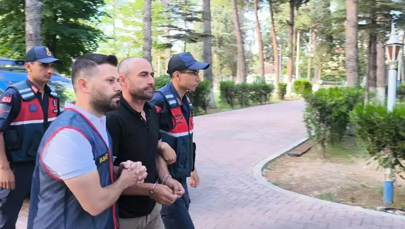 Gece Yarısı Hırsızlık Şebekesi Çökertildi: 140 Olay, 1 Tutuklama!