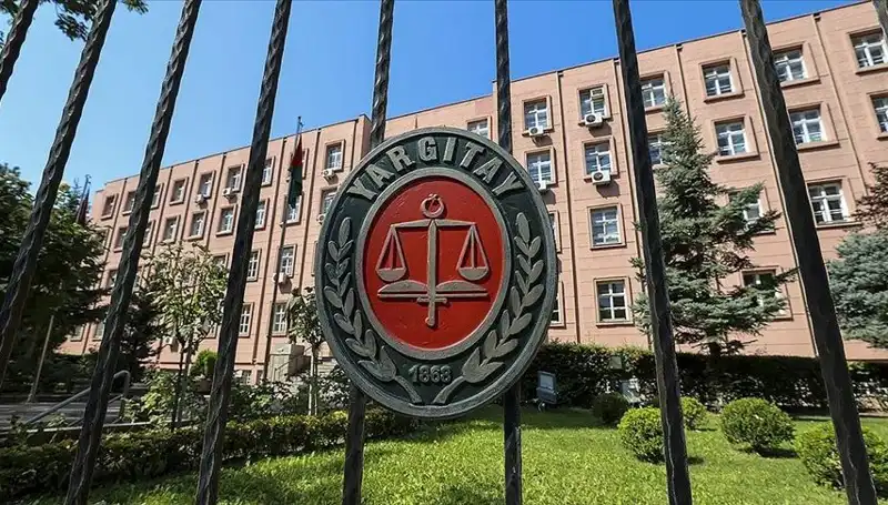 İşten Çıkarmada Tazminatsız Fesih: Yargıtay'ın Yenilenen Kararı Neleri Değiştirecek?