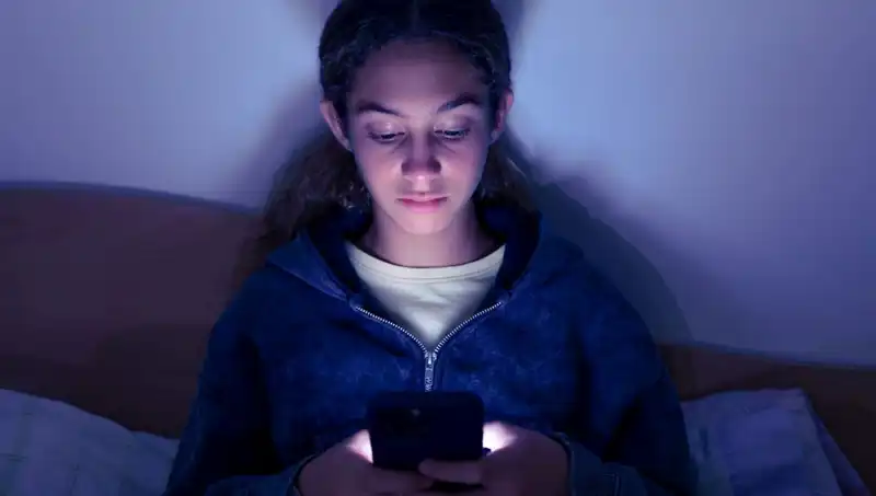 Ergenlerin Takip Ettiği Tehlikeli Trend: Sosyal Medya ve Ölümcül Sonuçları