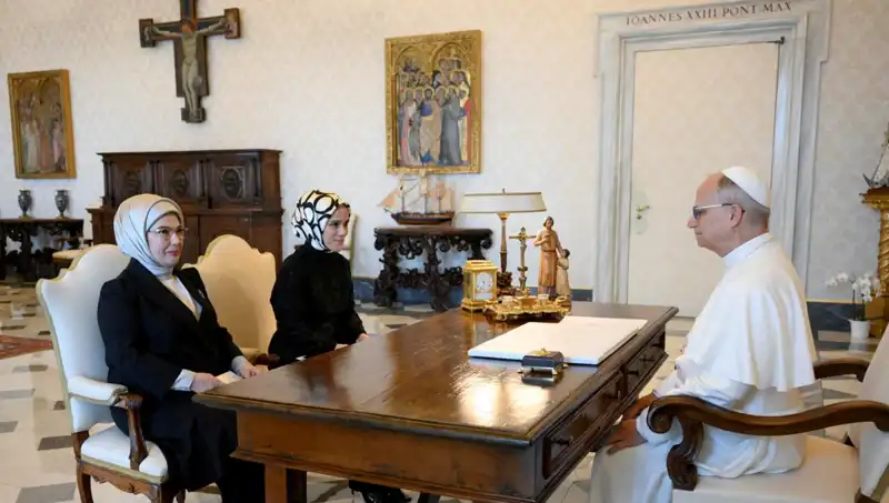 Emine Erdoğan ile Papa Leo: Gazze Üzerine Tarihi Görüşme