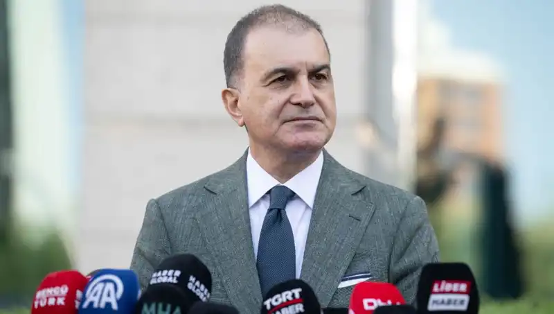 Ömer Çelik'ten Çarpıcı Açıklama: Meşru Demokratik Alan Tehdit Altında!