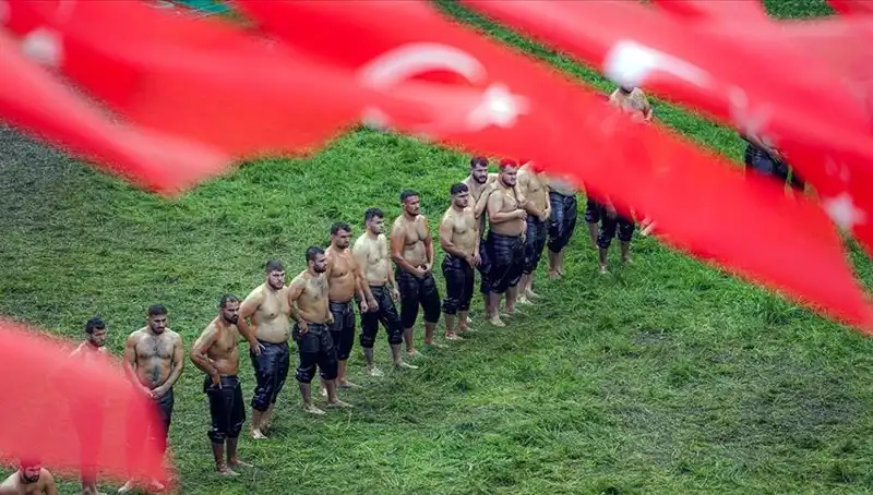 664. Tarihi Kırkpınar Yağlı Güreşleri Başlıyor: Tarih Gibi Bir Mücadele