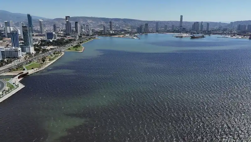 İzmir Körfezi'nde Kötü Koku Sorunu: Sebepleri ve Çözüm Yolları Neler?