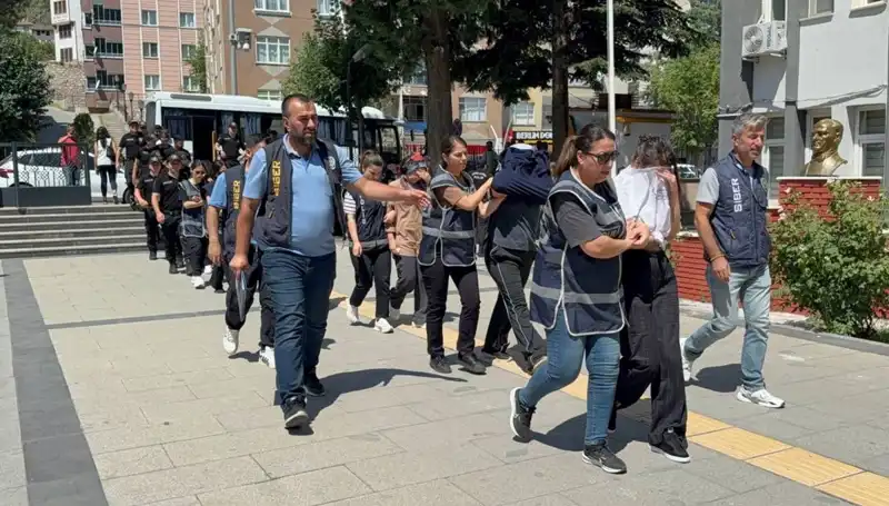 12 İl'de Yasa Dışı Bahis Operasyonu: 21 Kişi Tutuklandı!