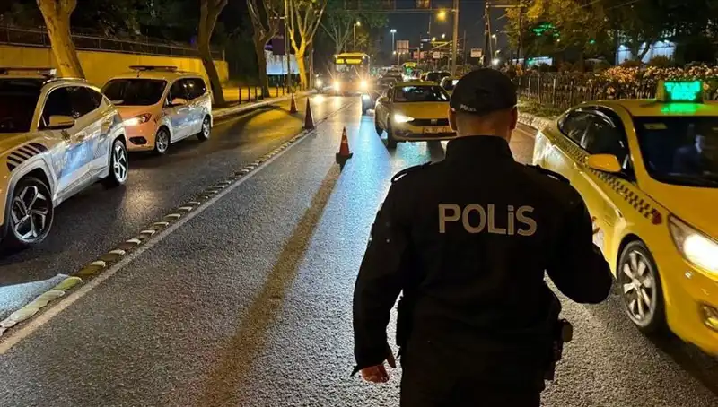 Huzur İstanbul Operasyonu: 1.500 Kişi Gözaltında, Güvenlik Önlemleri Artıyor